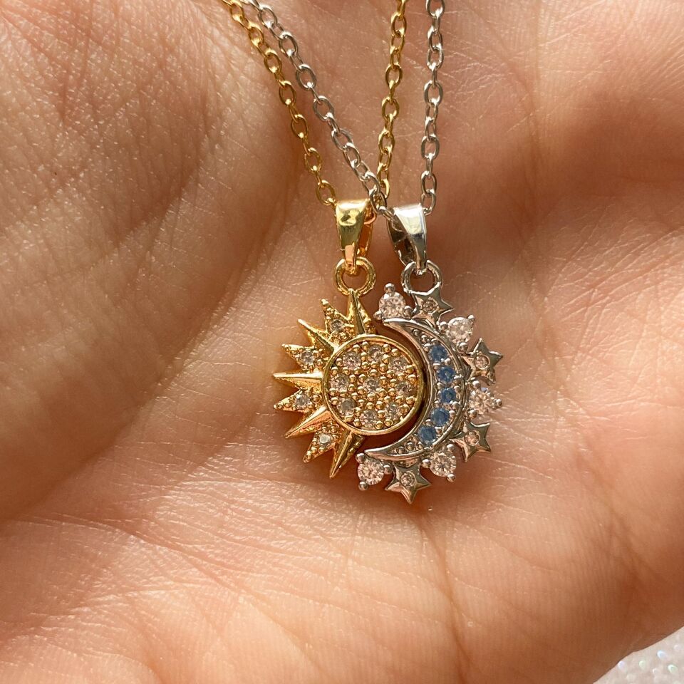 Tamamlanan Ay ve Güneş Mıknatıslı Çift Kolye