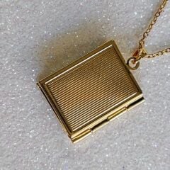 Özelleştirilebilir Kitap Locket Kolye