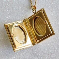 Özelleştirilebilir Kitap Locket Kolye